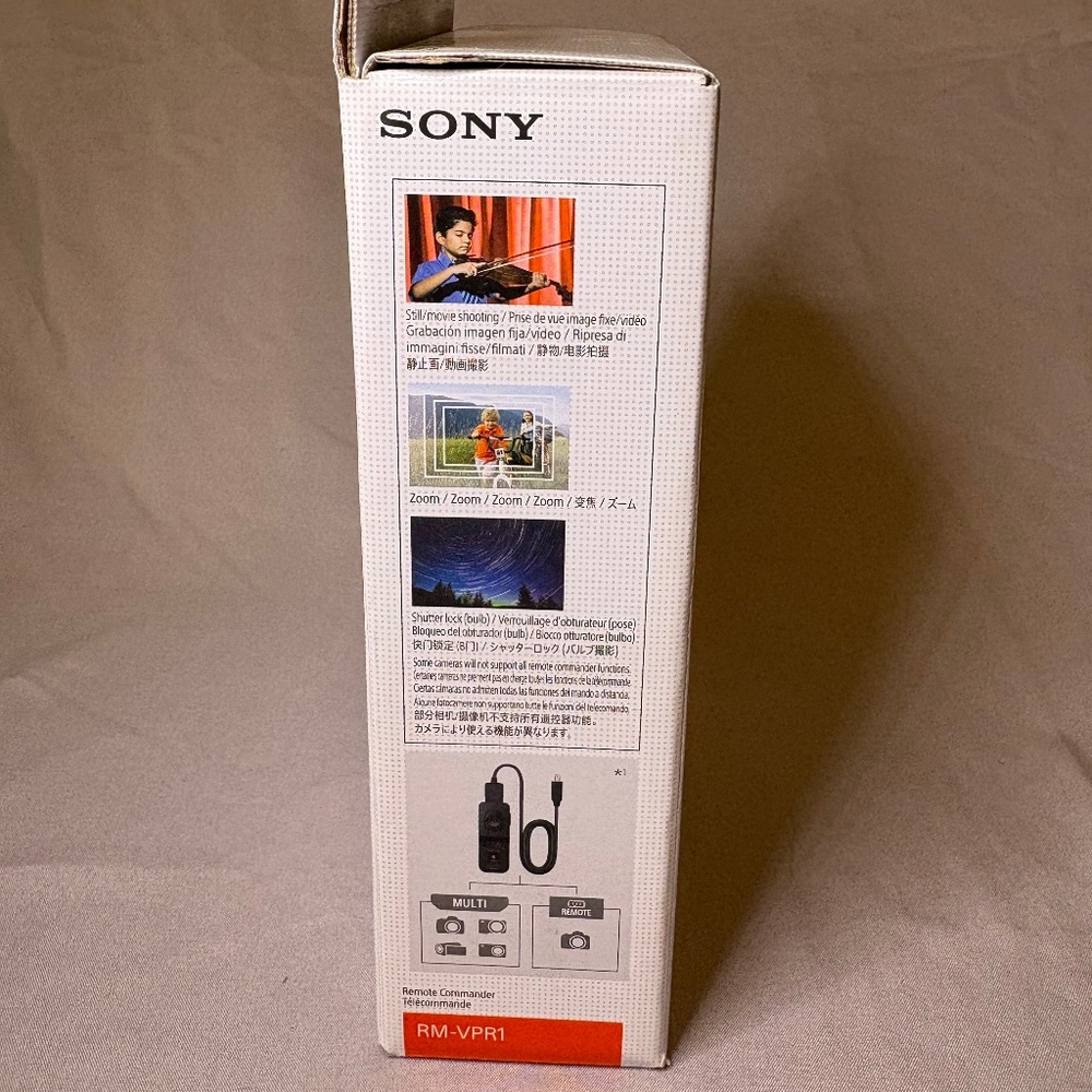 Sony Camera Remote Control with Multi-Terminal Cable - Picture 2 of 4